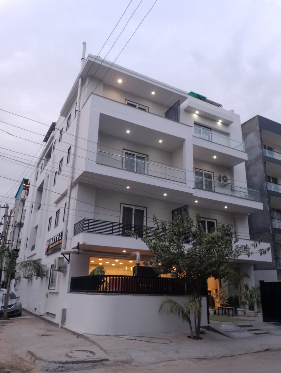 Akshay Home Stay & Hotels