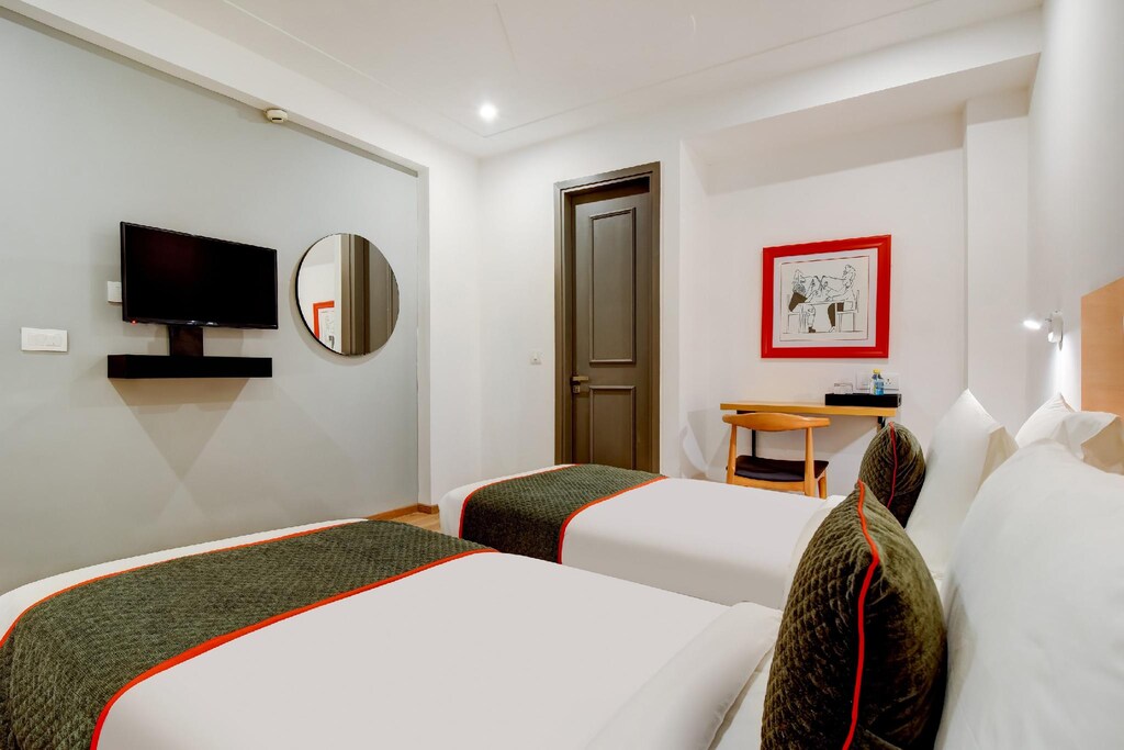 Akshay Home Stay & Hotels